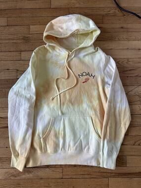 Men’s Noah NYC Tie Dye Hoodie Size M Yellow Wing Foot Pullover